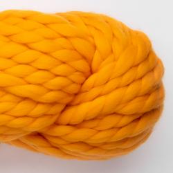 Amano Yana XL Highland Wool 200g Sale Farben Saffron