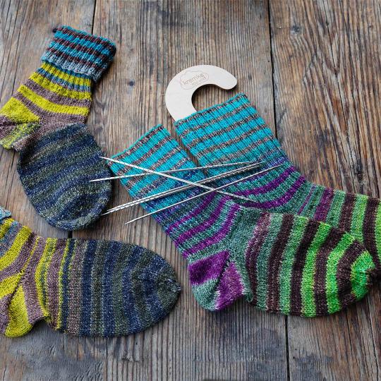 Kremke Soul Wool Garnset LandIdee Bunte Ringelsocken Venetian Glass